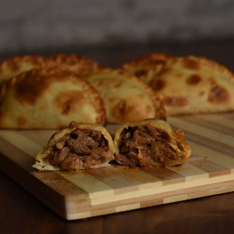 EMPANADA CARNE CUCHILLO