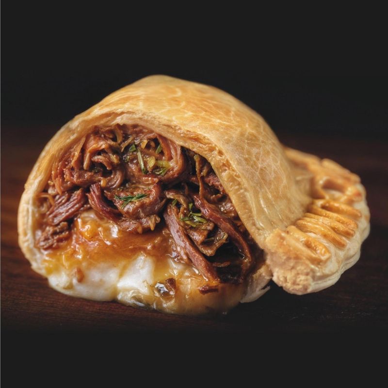 EMPANADAS PREMIUM VACIO PROVOLONE