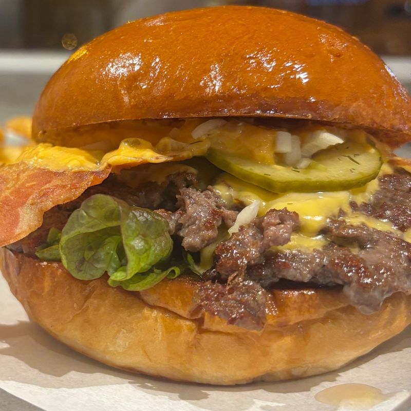 DOGMA BURGER